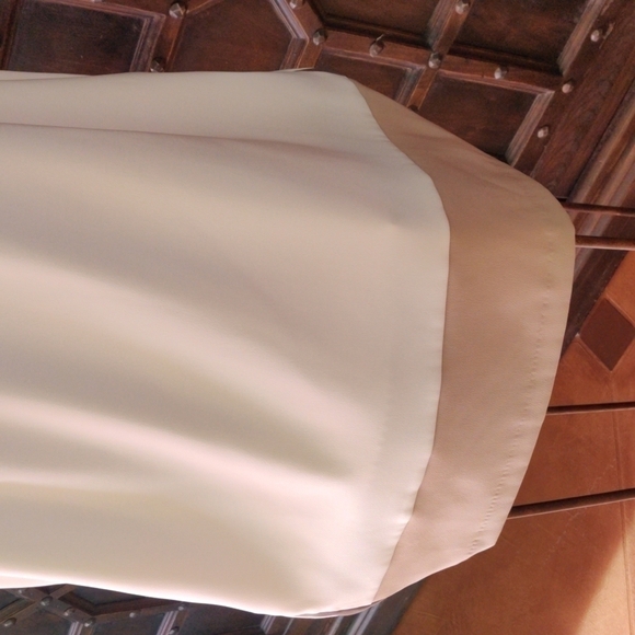 𝅺LADIES size 16 dress coral, beige, and cream with brown Silver snaps & zipper - Picture 5 of 6